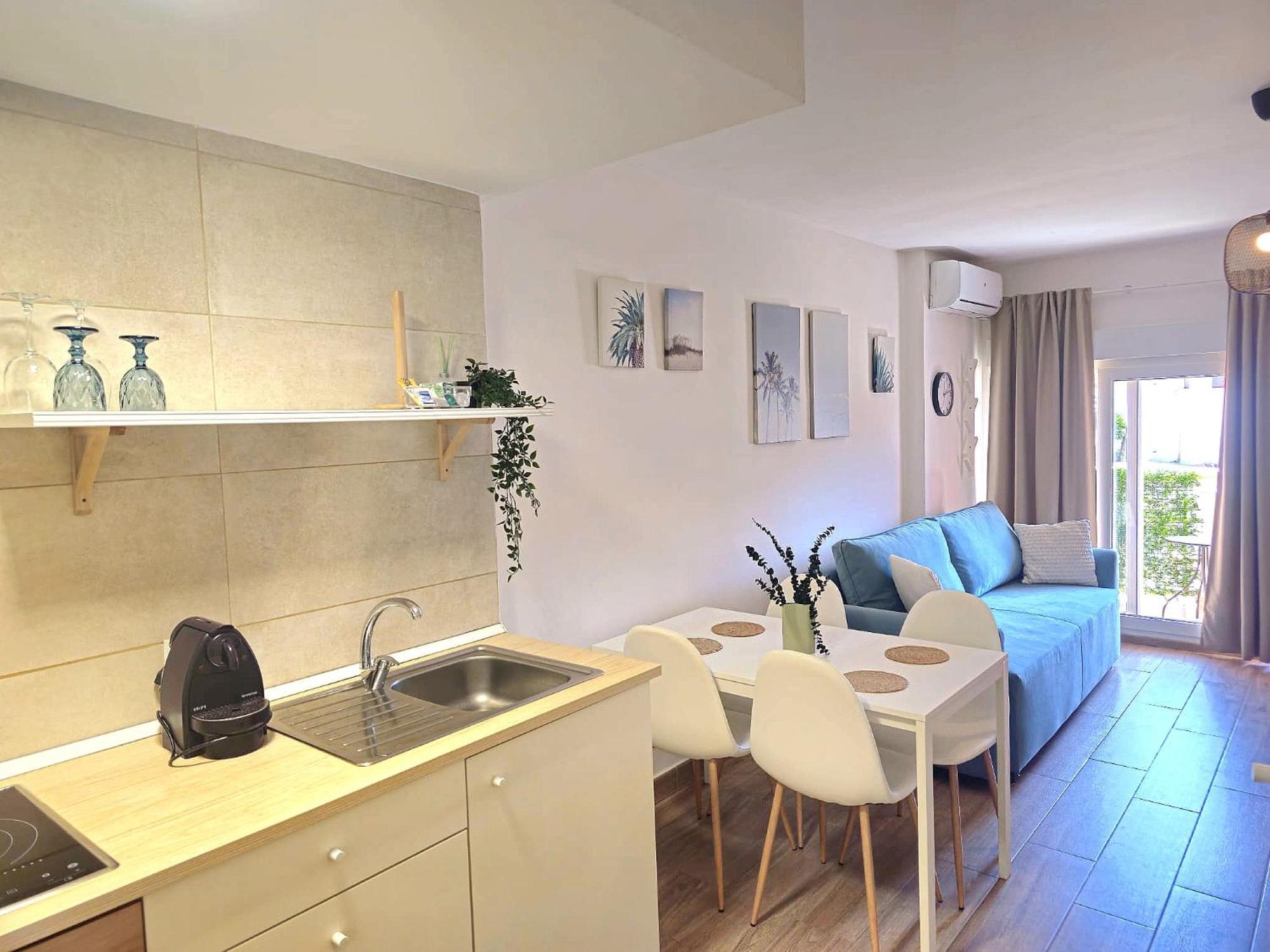 Jupiter Apartment *